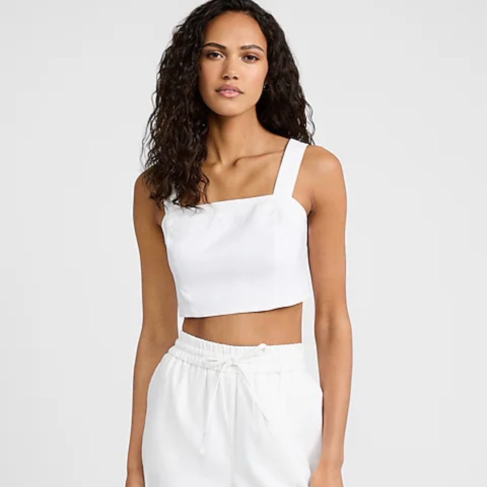 Express Body Contour High Compression Crop Top White Size Large